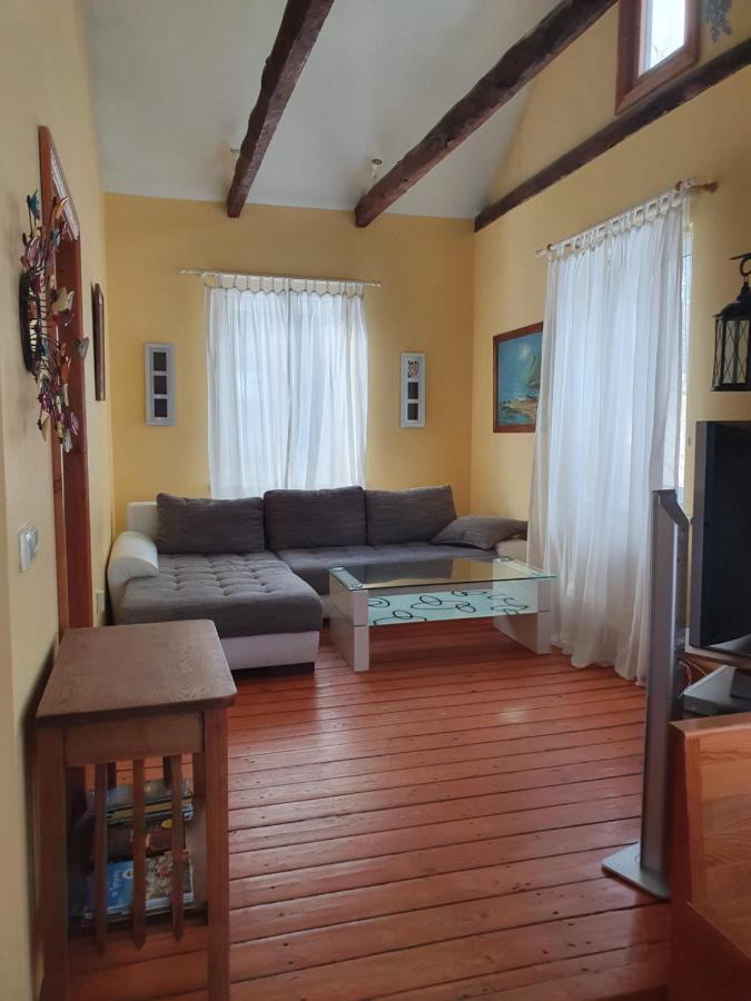 Mini-House With Garden In Jurmala 빌라 외부 사진